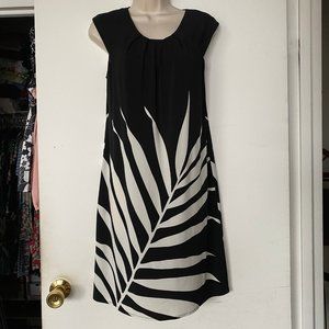 London Times Black & White Palm Print Jersey Dress